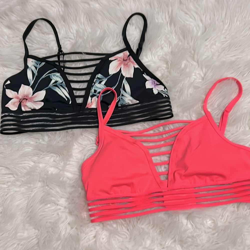 Victoria secret ultimate sexy sports bras. Small.